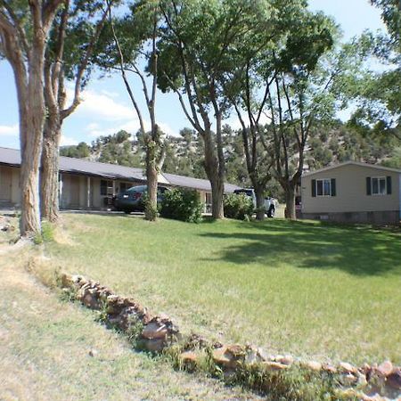 Crimson Hills Motel Parowan Exterior foto